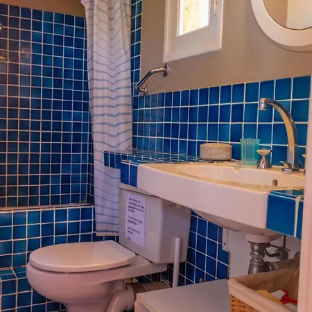 Spacious House With Sea View And 2 Terraces Holiday home *