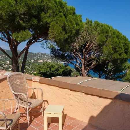 Spacious House With Sea View And 2 Terraces *